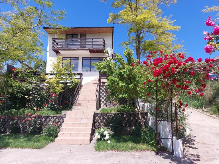 Casa de Vacanta Simfonia Apelor - B&B Dunavățu de Jos