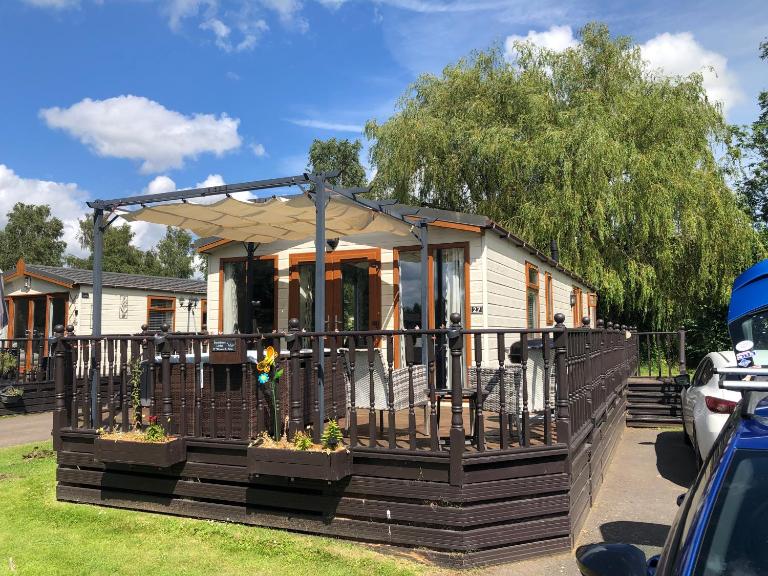 Bumblebee Lodge - Bed and Breakfast Tydd Saint Giles