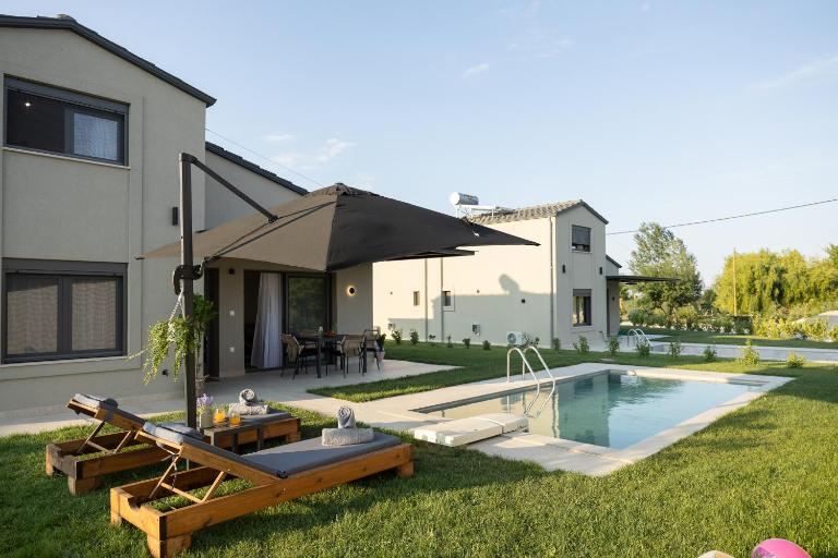 Mythical Olympus Mare Seaside Pool Villas - Ferienwohnung Katerini