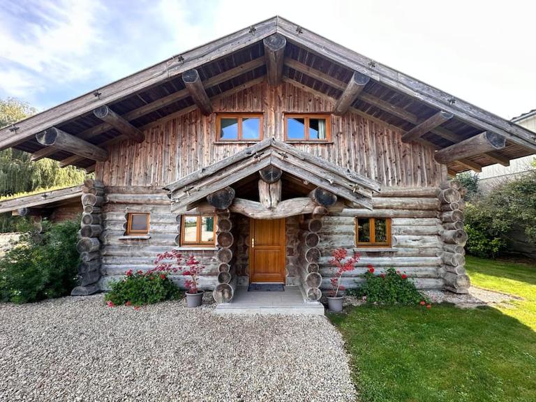 C Les rondins nature gîte 8 personnes avec jardin - B&B Nuisement-sur-Coole