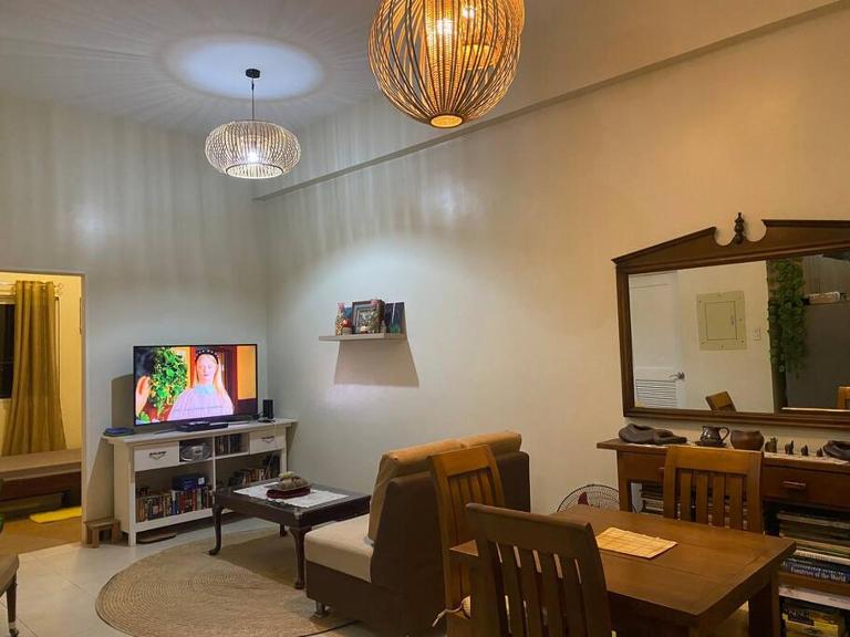 RelaxatStellarPlaceQC - B&B Manila