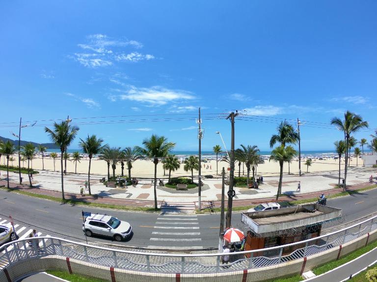 Aconchegante apartamento com vista para o mar -Guilhermina - B&B Praia Grande