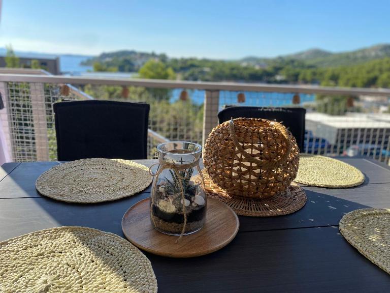 Dragon Bay-Saphira - B&B Drage