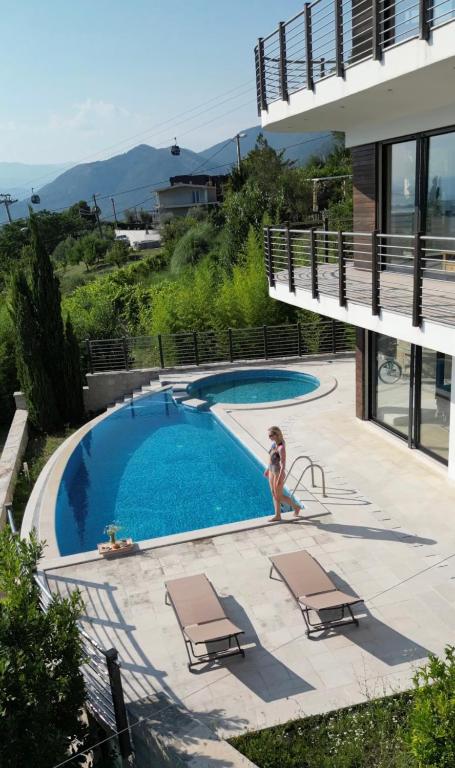 Villa Tivat Bay View - Bed and Breakfast Kotor