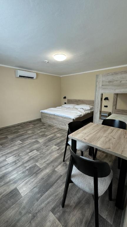 Ubytování U Pupka - B&B Vrbovec