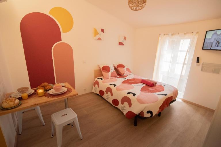 Tout confort ! Centre-ville, Climatisation, Parking, Wifi, Calme, TV - B&B Carcassonne