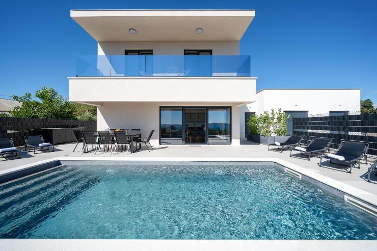 Villa La Vista e Bella - Ferienwohnung Kožino