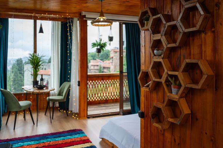 Feriatale - Cabins near Batumi - B&B Peria