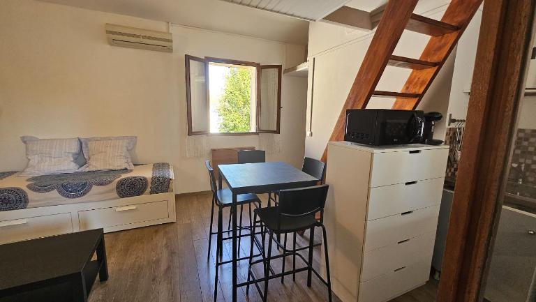 Studio 1G - B&B Avignone