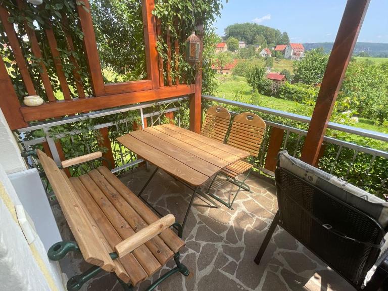 Ferienwohnung Lindemann - Chambres d'hôtes Weißig