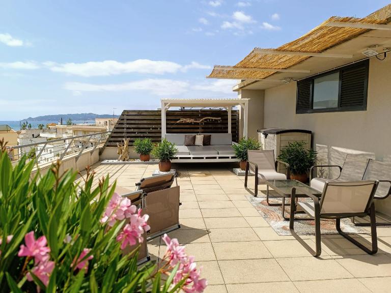 Apartamento Lliris Atico - B&B l'Estartit