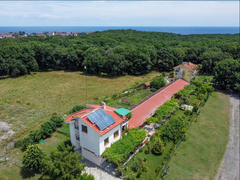 Sirius Guest House - B&B Sinemorets