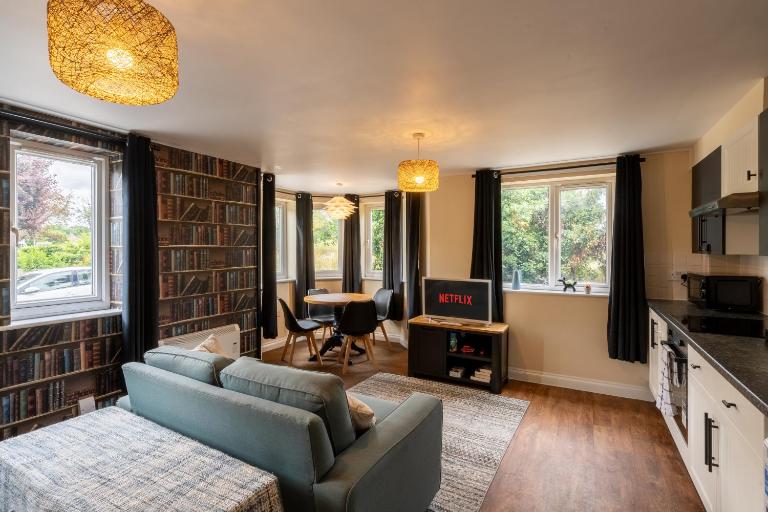 Aryas Apartments Oxford - Headington - Chambres d'hôtes Oxford
