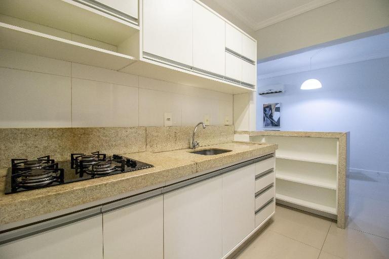 MSL12 - 2 Dorm, Garagem, Prox. Shopping Atlântico - Bed and Breakfast Balneário Camboriú
