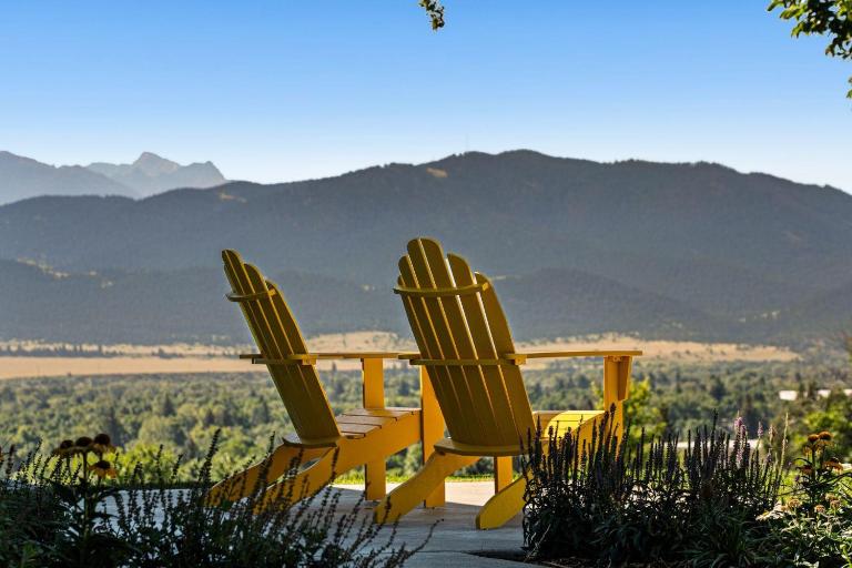 The Holiday Rambler - B&B Livingston