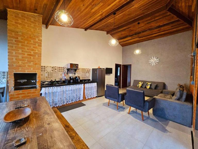 Casa Amantes da Serra Ibitipoca 3 qts - Privacidade, Lazer, Vista, Localização Privilegiada - Chambres d'hôtes Conceição da Ibitipoca