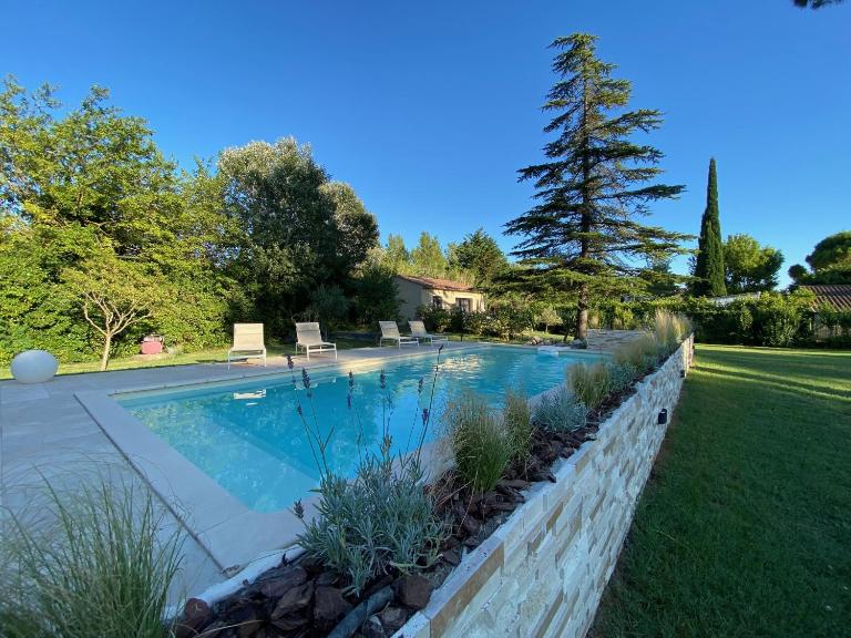 Le gîte des oliviers - B&B Sarrians