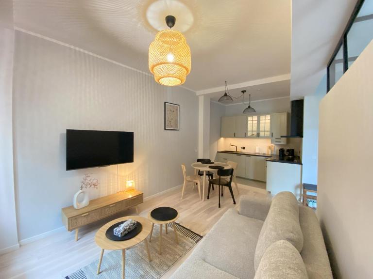 Kyoto Apartment - Ferienwohnung Grünberg