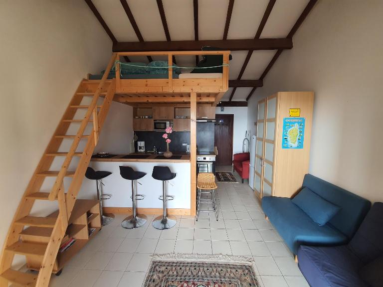 Apartment Liscia sea view, restaurant and supermarket 50m - Bed and Breakfast Calcatoggio