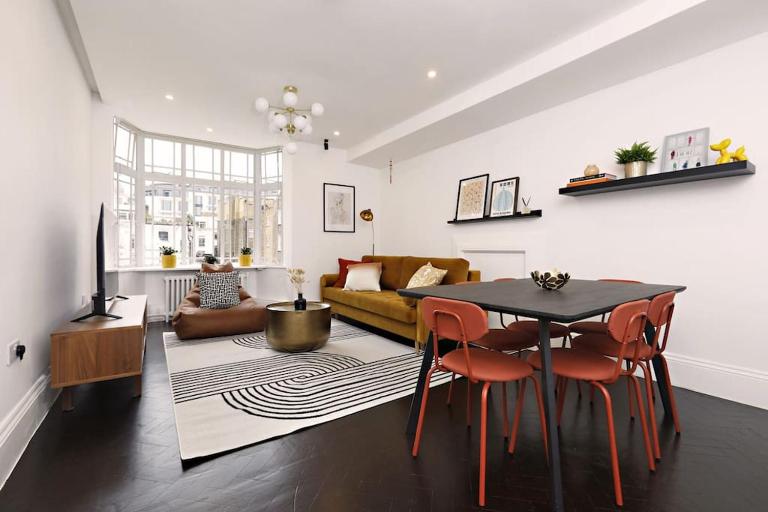Spacious 3BR 2 Ensuites Near Hyde Park - B&B London