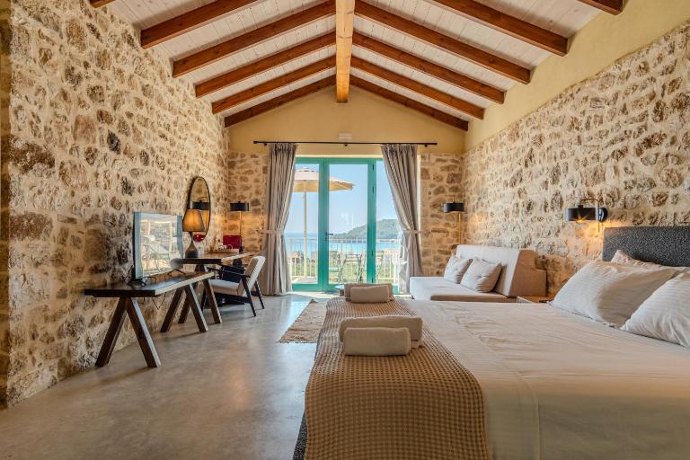 Kalesma Himare - B&B Himarë