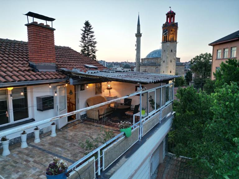 Old Street House - Bed and Breakfast Pristina
