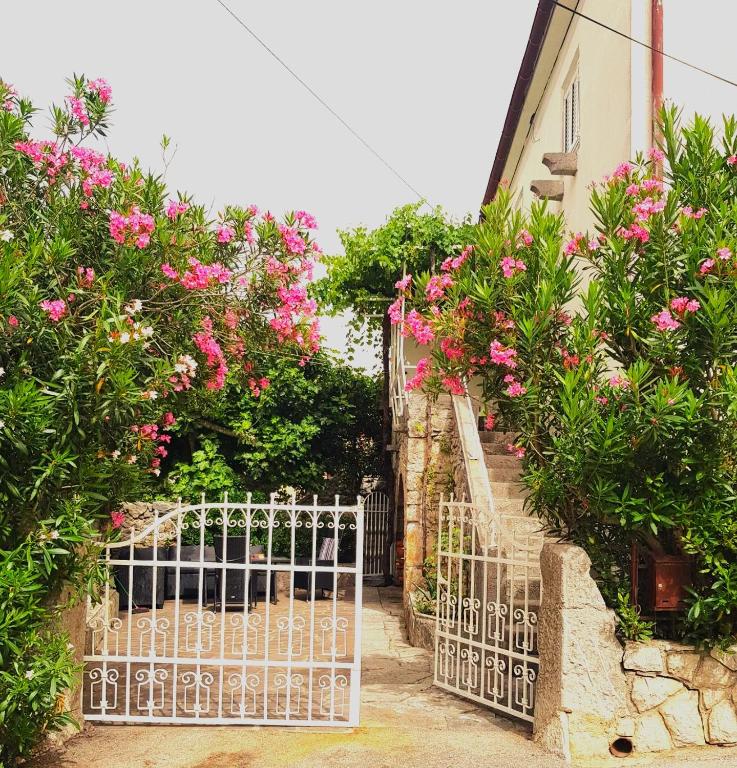 Placa - B&B Kornić
