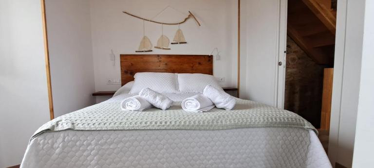 La casita del puerto - B&B Bares
