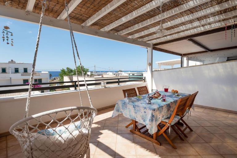 Casa Vacanze Orlando - Con Veranda Vista Mare a 200M dal Mare - B&B Leuca