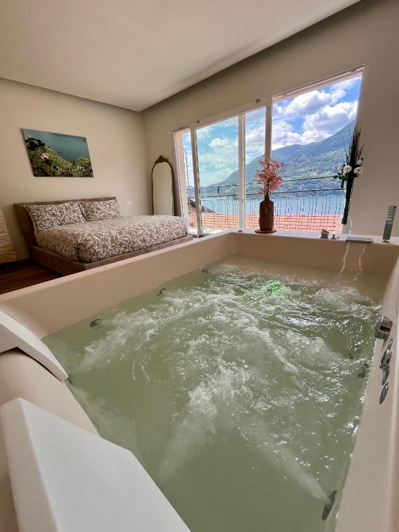 Villa Giulietta lake view Jacuzzi Spa 108 - Ferienwohnung Blevio