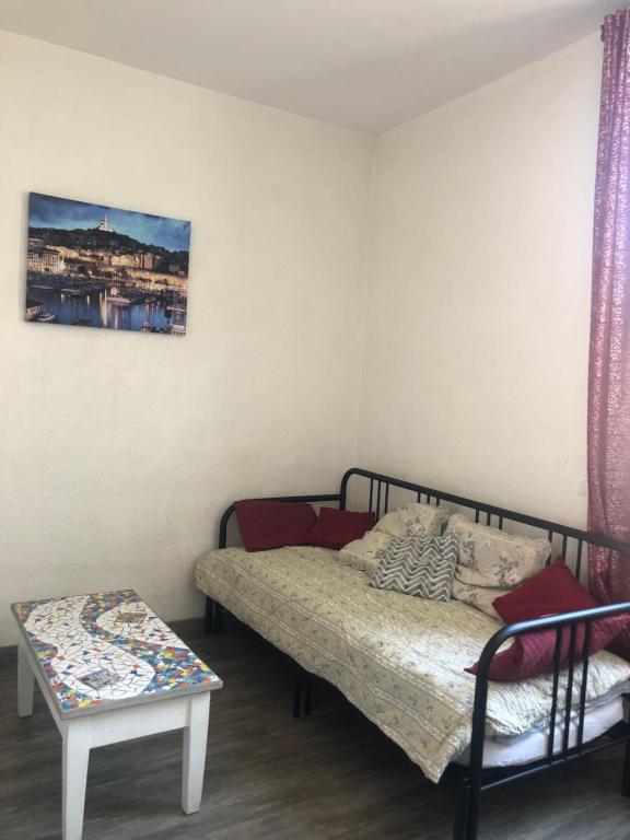 Sylvie's home, In Panier, Vieux Port in Marseille - Ferienwohnung Marseille