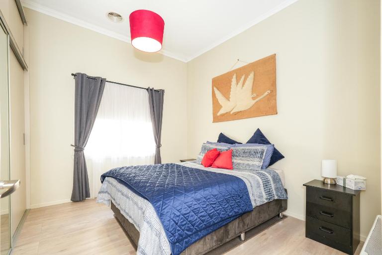 Brunswick Melbourne-Cosy Room-Great location - B&B Melbourne