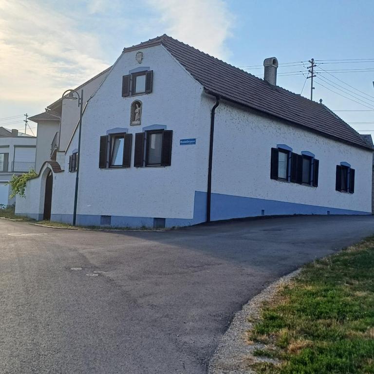 Urbanihof in Jois - B&B Jois