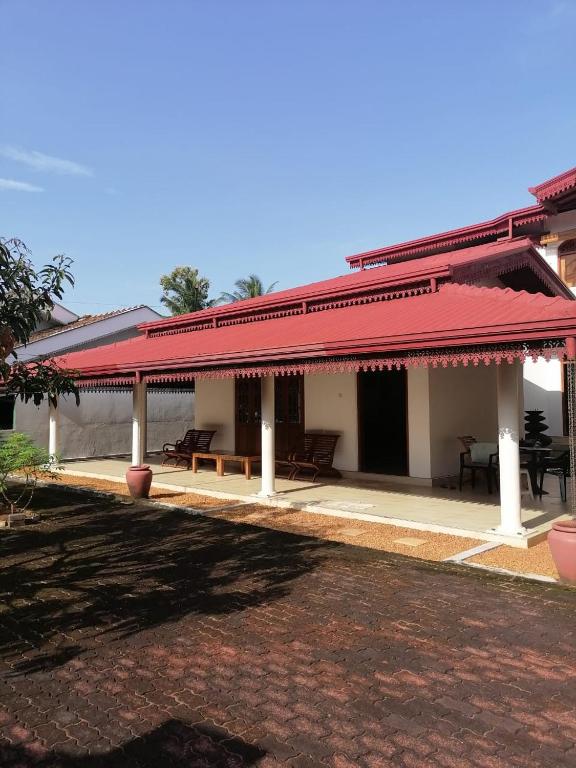 Sujee Villa CeylonHub - B&B Beruwala
