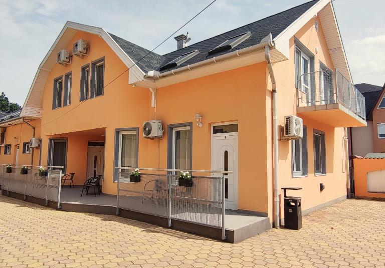 Nova Suites - Chambres d'hôtes Hajdúszoboszló