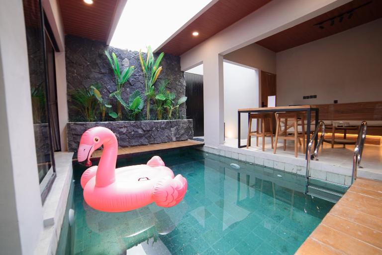 Ubu Villa Amara in North Yogyakarta - B&B Yogyakarta