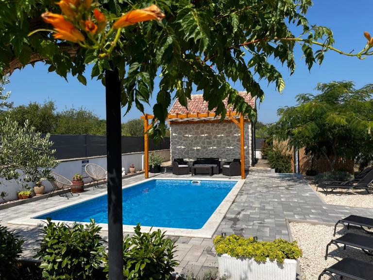 Mediterranean Olive WaterfallsKRKA-Croatia - B&B Gulin
