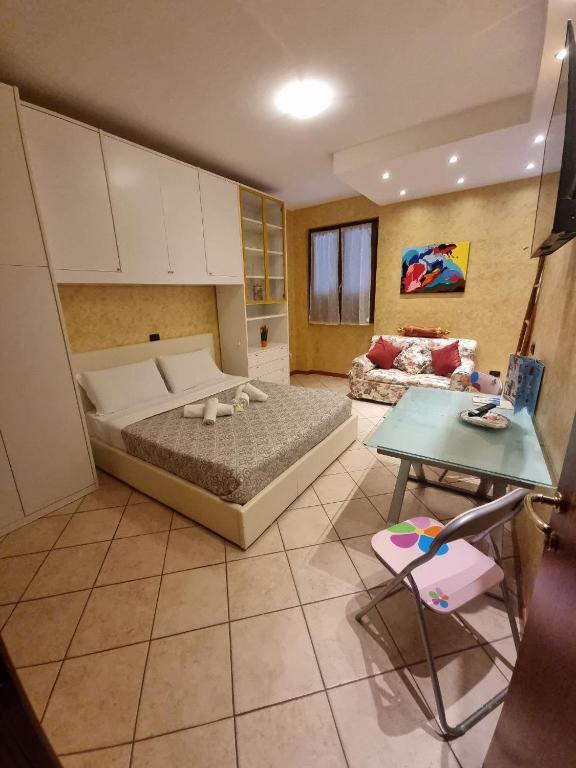 VALENTINO HOUSE - B&B Sirmione