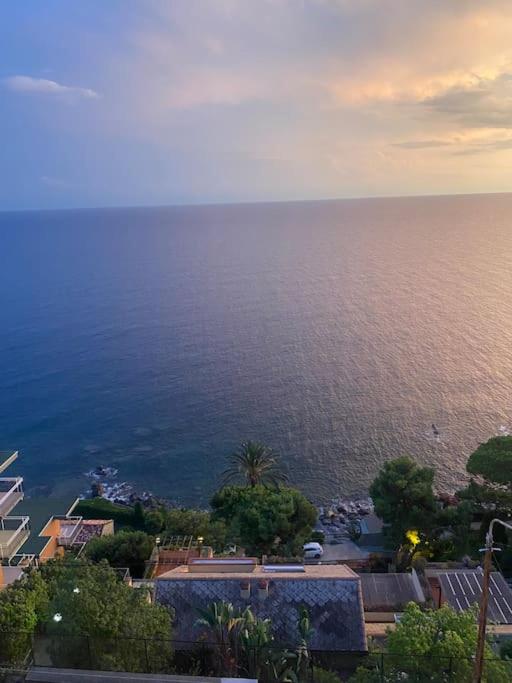 Vue mer exceptionnelle résidence Patrizia - B&B Ospedaletti