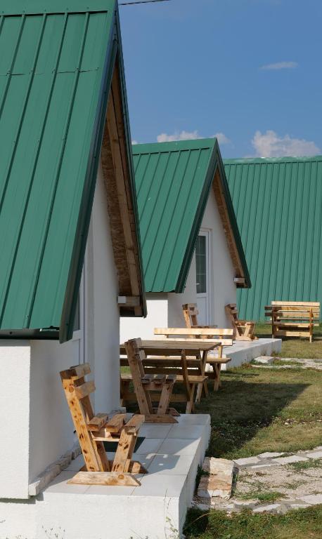 Ethno houses Green Village 18 - B&B Šavnik