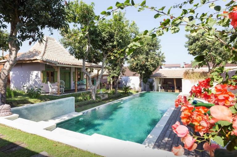 Mooz Villa - B&B Canggu