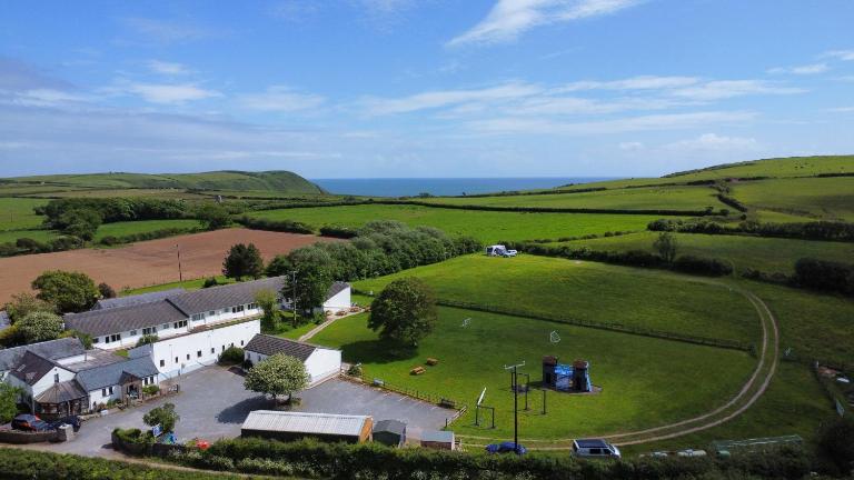 Coastland Holiday Park - Ferienwohnung Manorbier