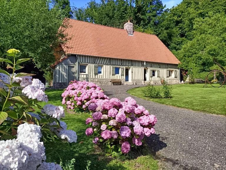Maison charmante à Offranville avec grand jardin - B&B Offranville