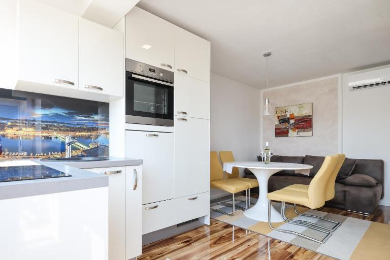 Apartment Anita - Bed and Breakfast Zadar