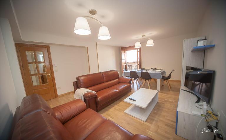 Apartamento Pradas Jaca - Chambres d'hôtes Jaca