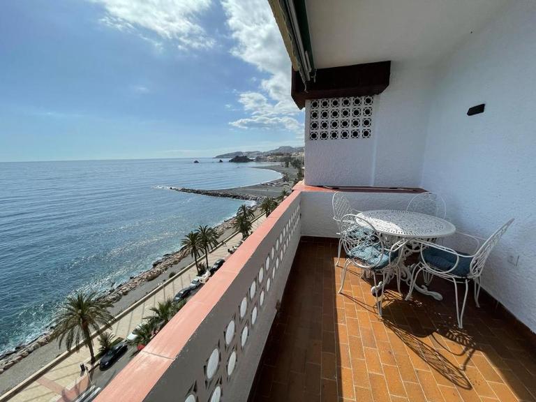 Apartamento Fuente Piedra frente al mar - B&B Almuñécar