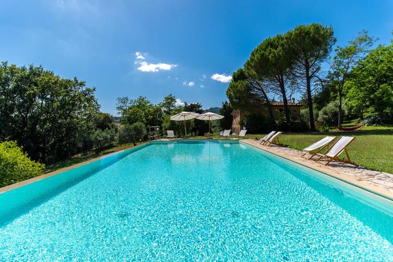 Luxury Villa Tre Querce W View - Private e Relaxing Location under stars - Chambres d'hôtes Ulignano