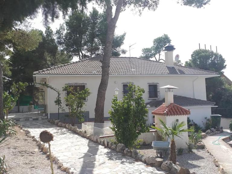 Villa Carmeryl - Ferienwohnung Baúl