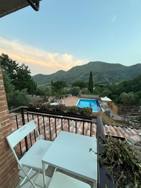 Domus Arco Romano Guest House - B&B Itri