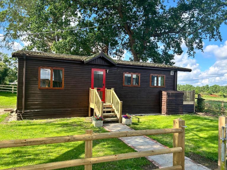 Barons Granary, The Chicken Run, Iden near Rye - B&B Iden